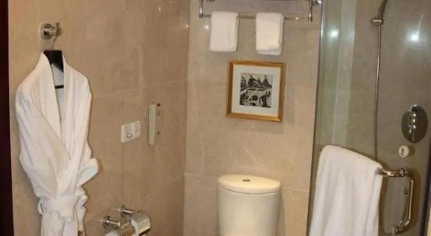 New Century Hotel Zaozhuang Fengming