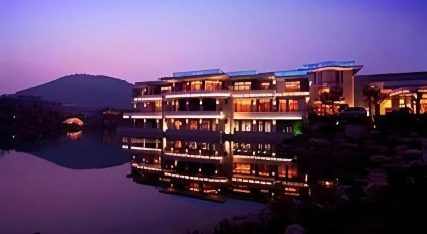New Century Hotel Zaozhuang Fengming