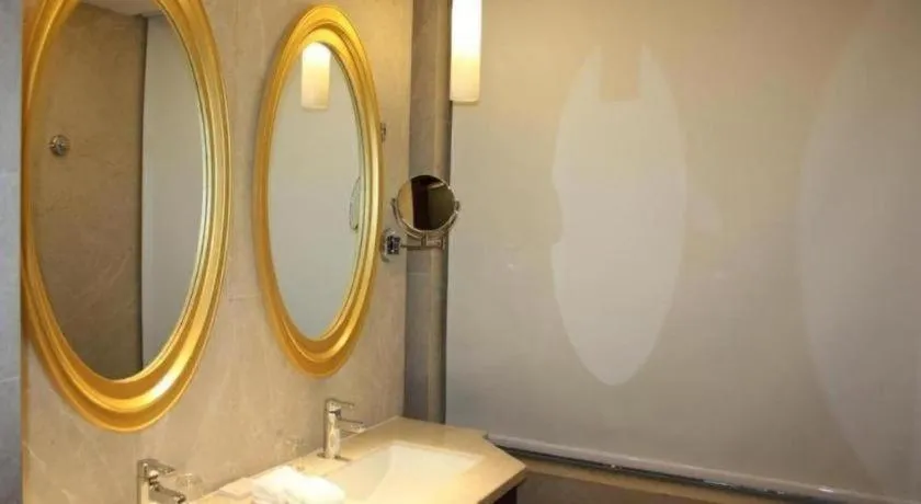 New Century Hotel Zaozhuang Fengming