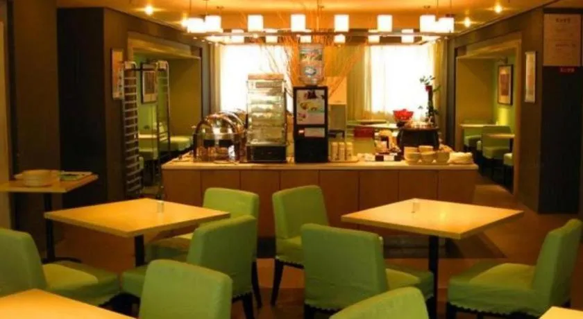 Jinjiang Inn Jiangyin Sports Center Chengjiang Middle Road