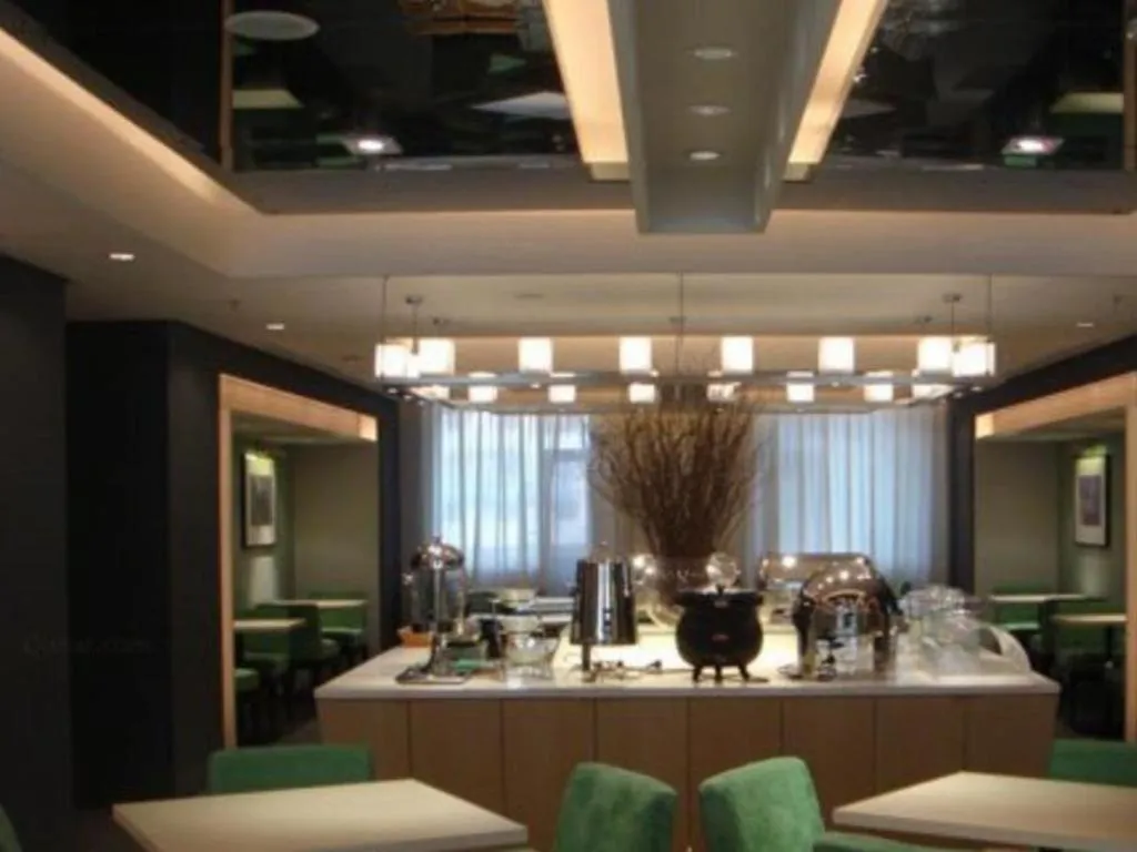 Jinjiang Inn Jiangyin Sports Center Chengjiang Middle Road