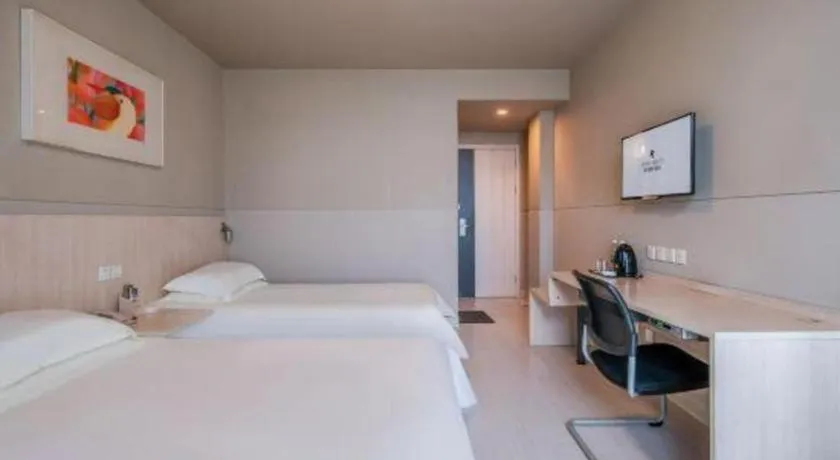 Bed in Jinjiang Inn Zhoushan Putuo Shenjiamen