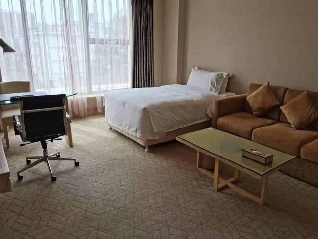Bed in Datong Hotel