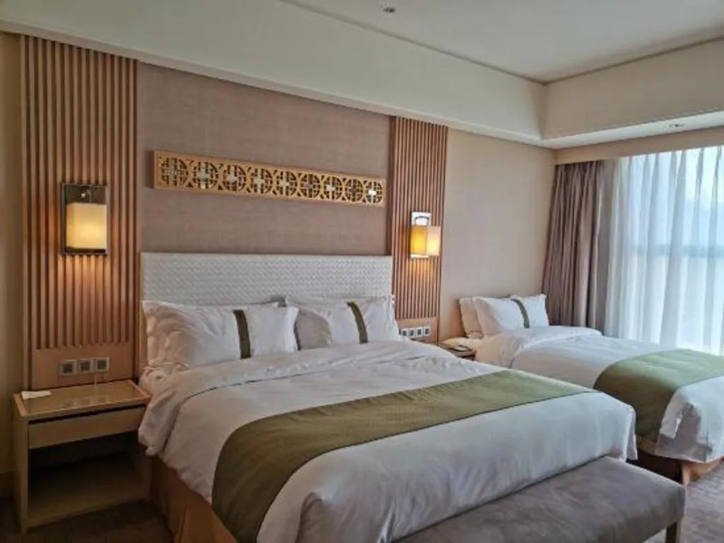 Bed in Datong Hotel