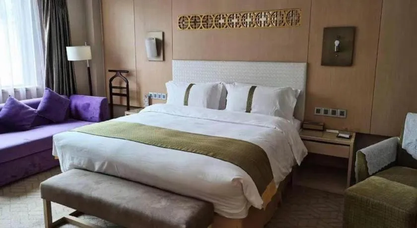 Bed in Datong Hotel