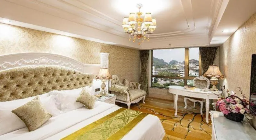 Bed in Guilin Bravo Hotel Grand Wing