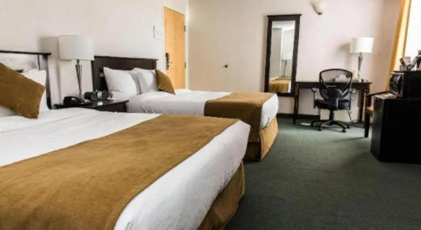 Bed in Coast High Country Inn