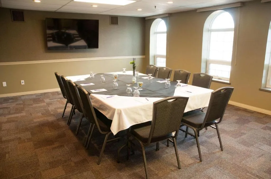 Coast High Country Inn