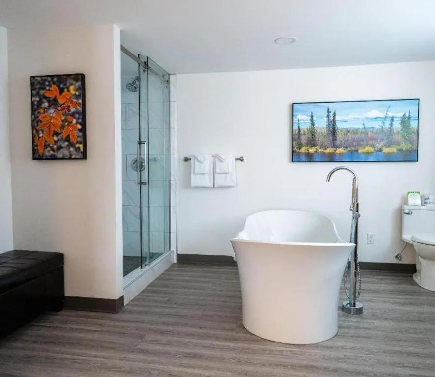 Coast High Country Inn