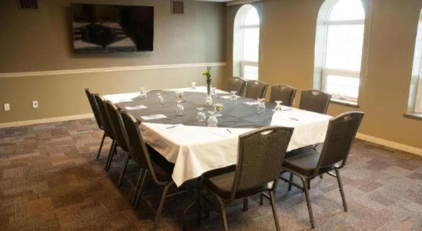 Coast High Country Inn