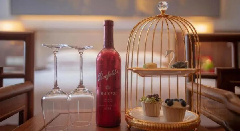 Hangzhou Blossom Hotel