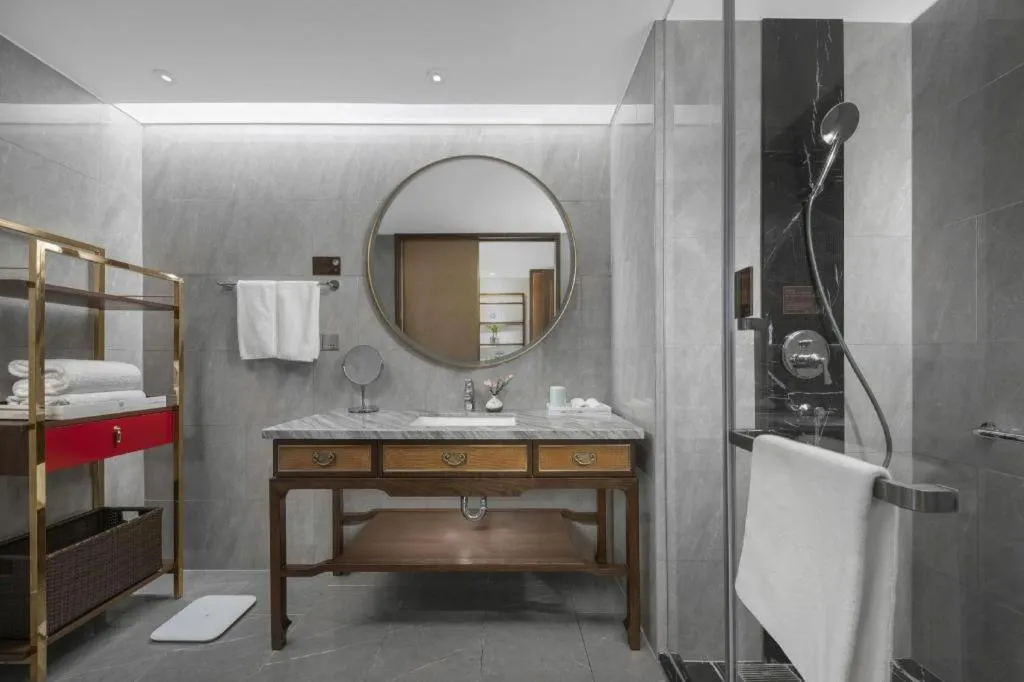 Bed in Hangzhou Blossom Hotel