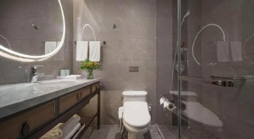 Hangzhou Blossom Hotel