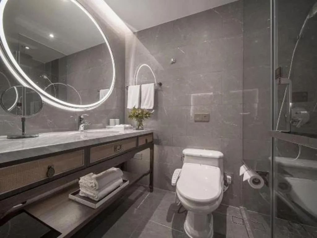 Hangzhou Blossom Hotel