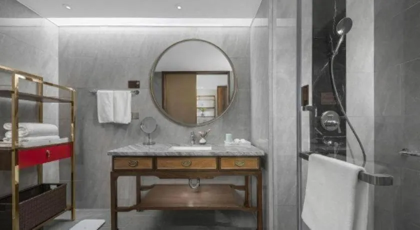 Hangzhou Blossom Hotel