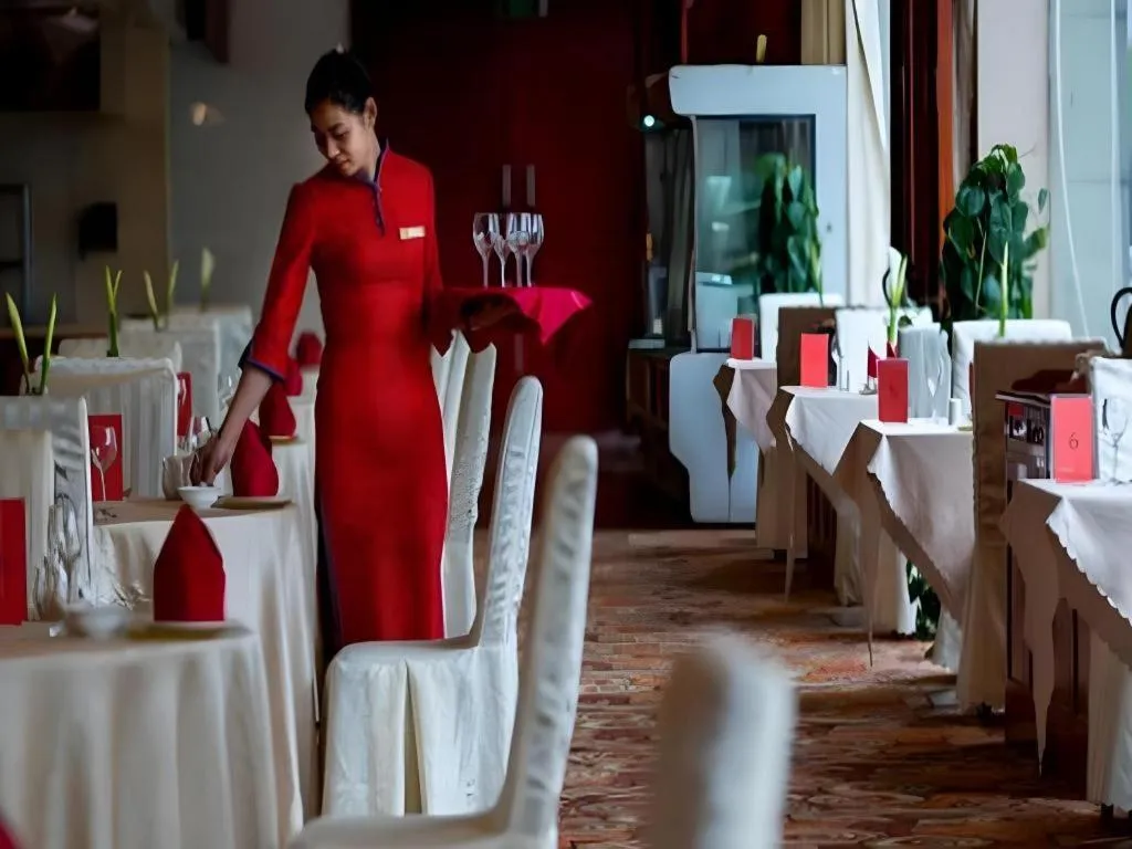 Hangzhou Blossom Hotel