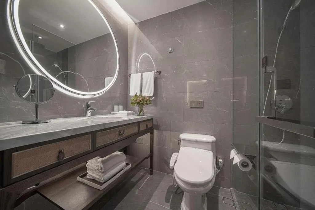 Hangzhou Blossom Hotel