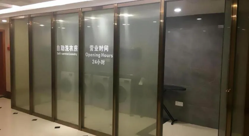 Hangzhou Blossom Hotel