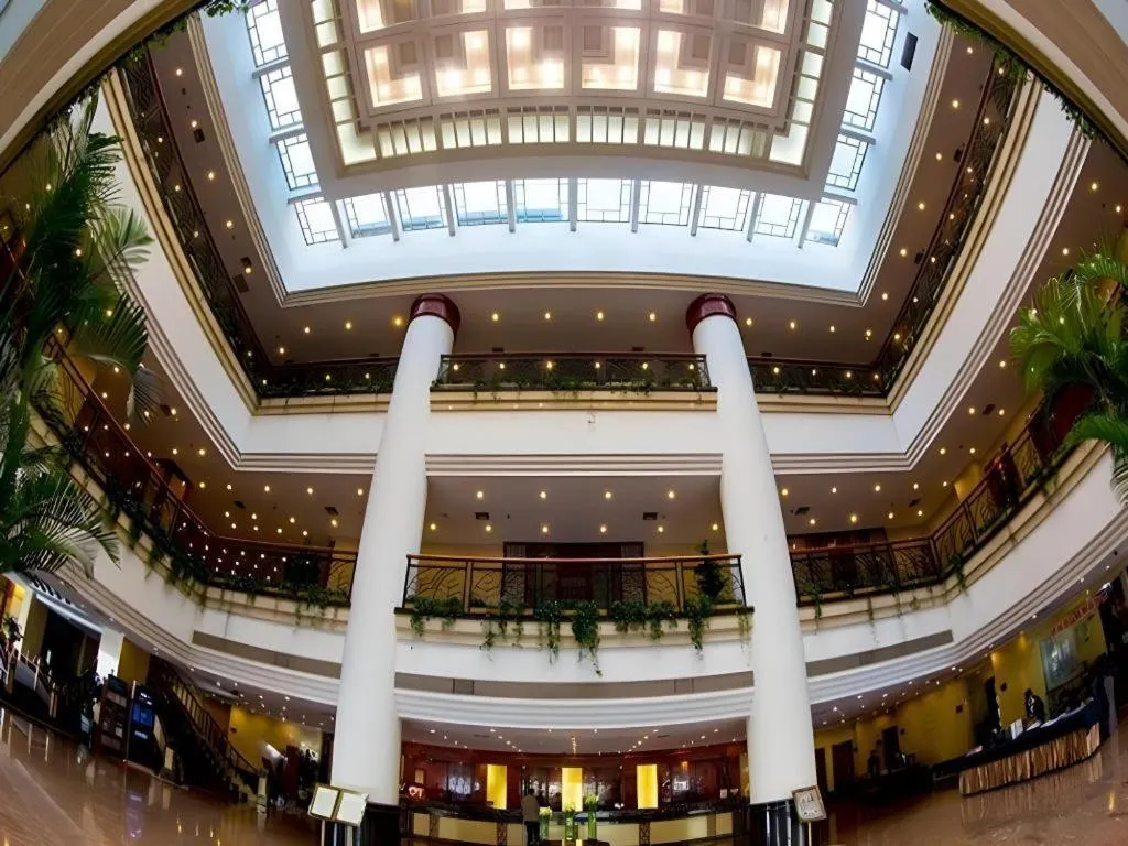 Hangzhou Blossom Hotel