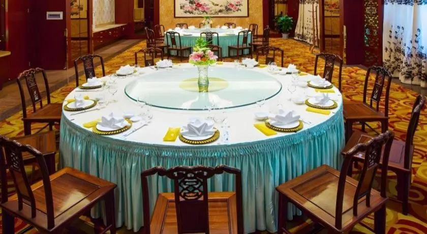 Hangzhou Blossom Hotel