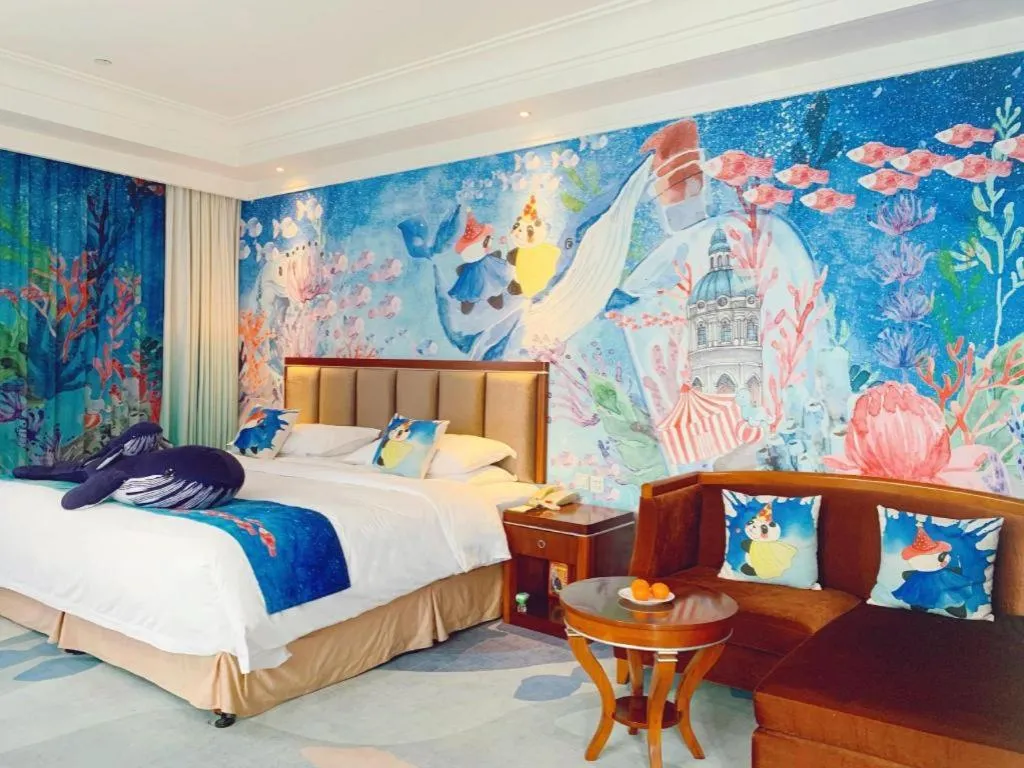 Bed in Xinjin Celebrity City Hotel