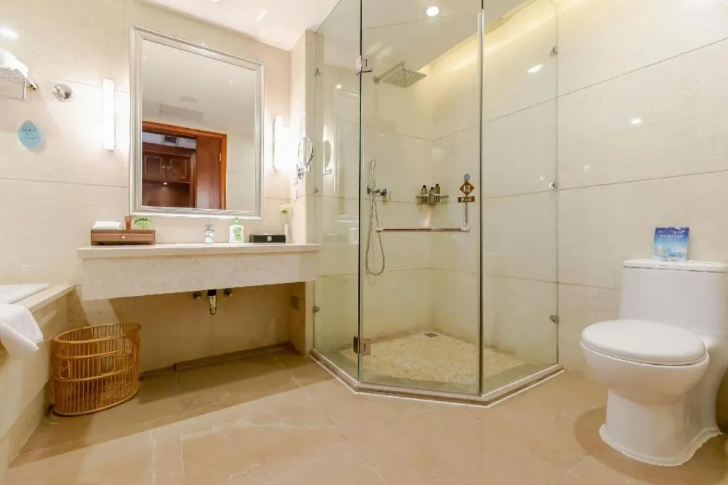 Xinjin Celebrity City Hotel