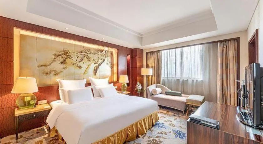 Bed in Kunshan Newport Hotel