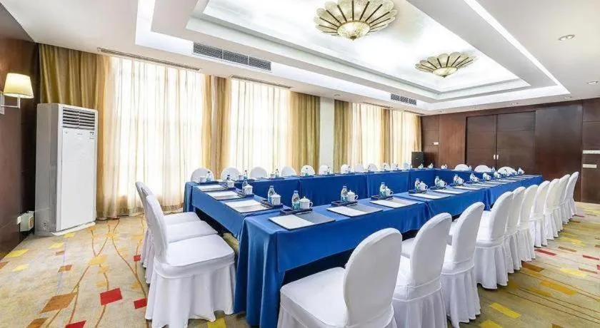 Kunshan Newport Hotel