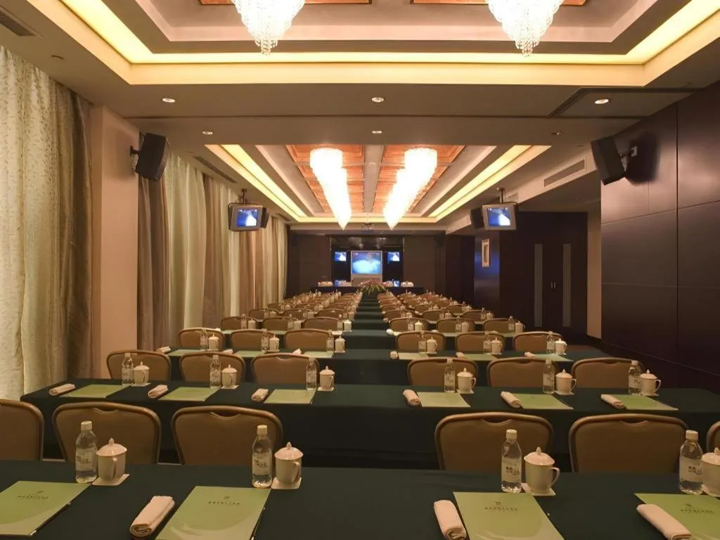 Kunshan Newport Hotel