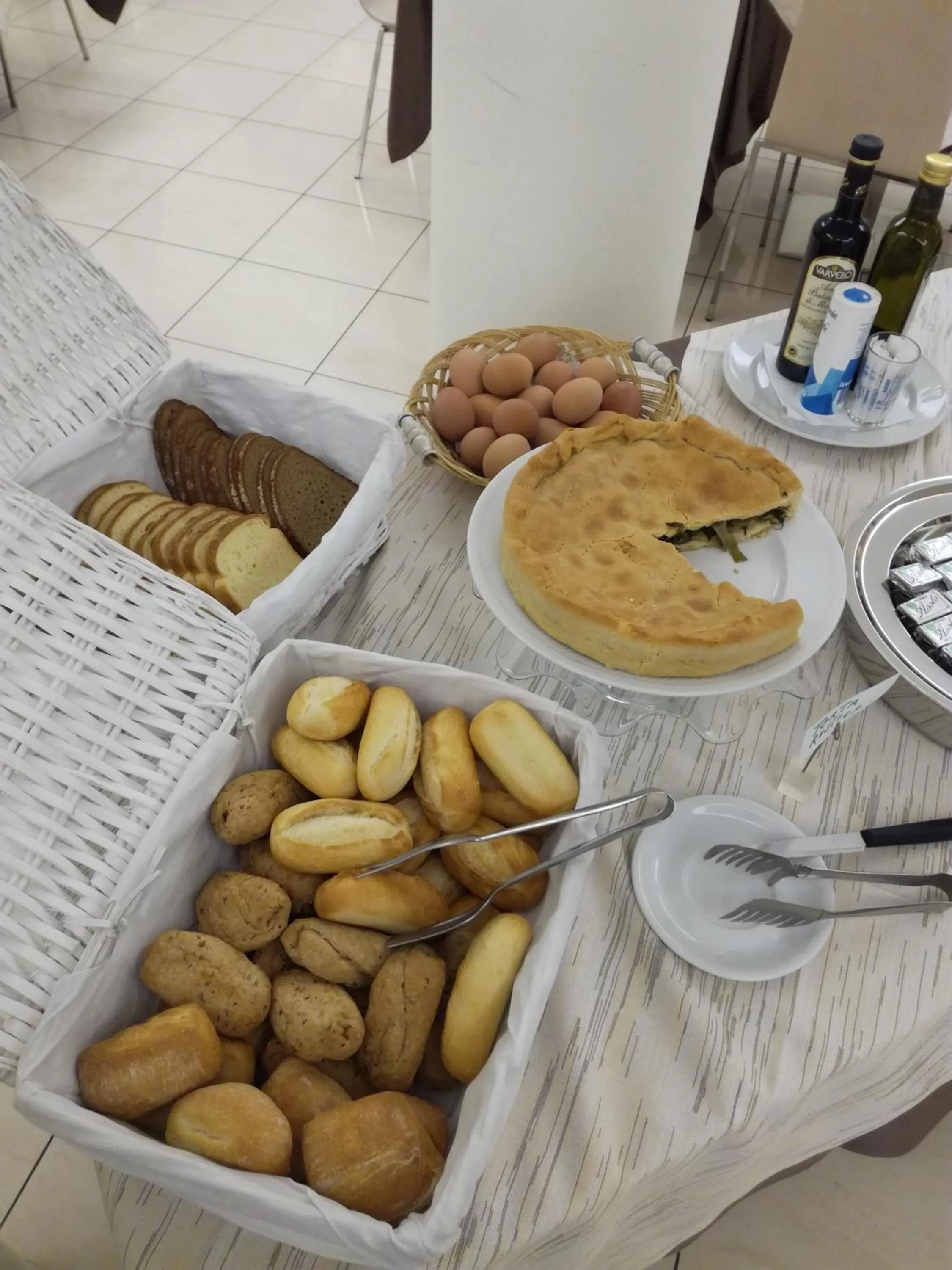 Continental breakfast in Hotel Adriatic&Beauty