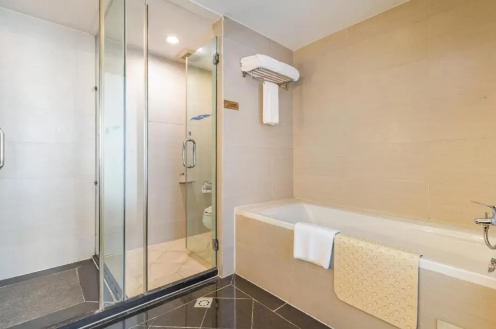 Linyi Blue Horizon Intenational Hotel