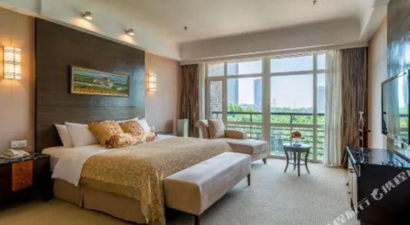 Bed in Dongying Blue Horizon Intenational Hotel