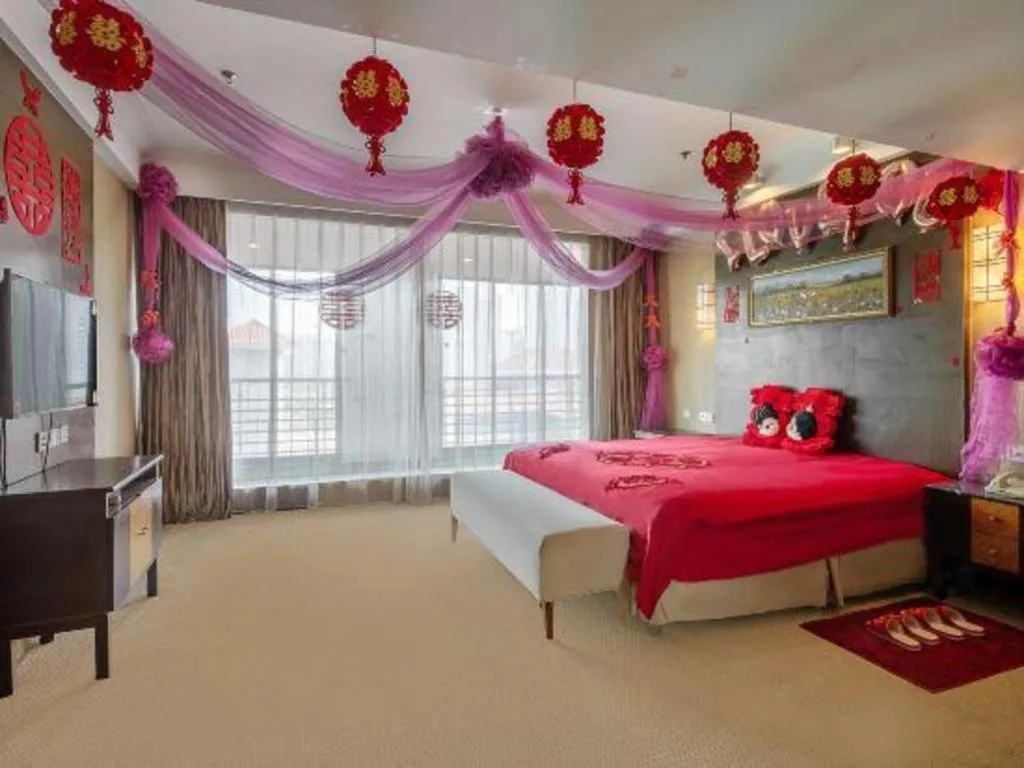 Bed in Dongying Blue Horizon Intenational Hotel