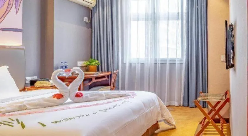 Bed in Uniton Hotel Shenzhen