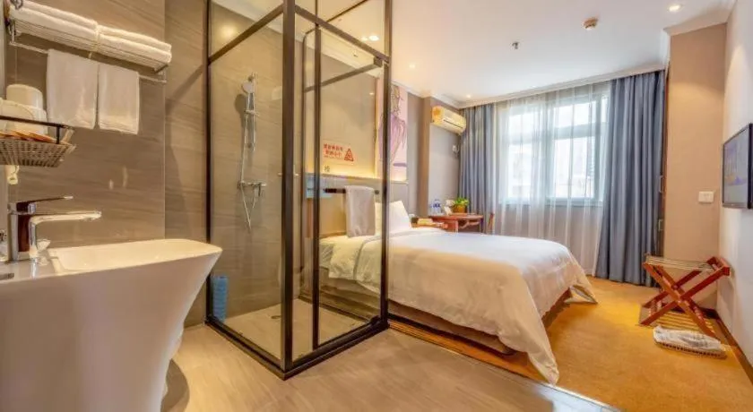 Bed in Uniton Hotel Shenzhen