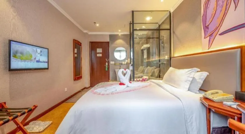 Bed in Uniton Hotel Shenzhen