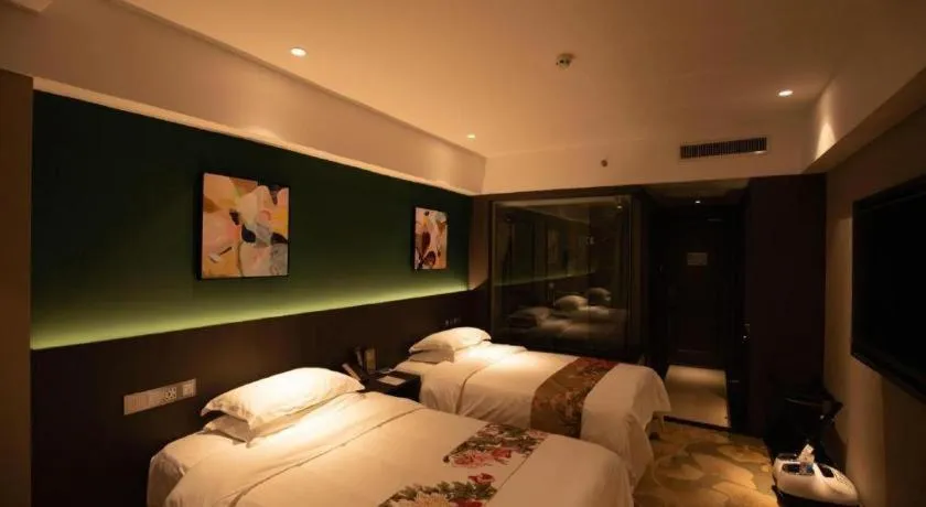 Bed in New Friendship Hotel