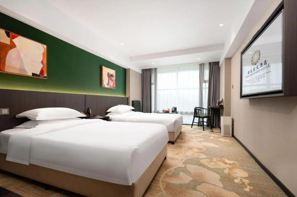 Bed in New Friendship Hotel