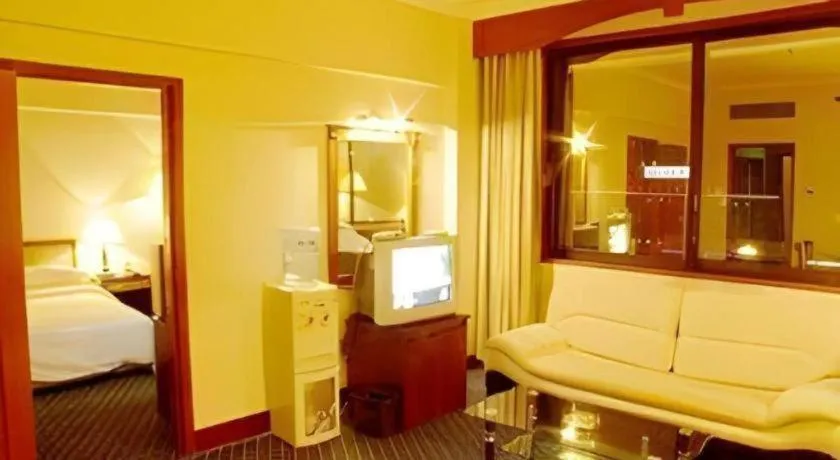 Bed in New Friendship Hotel