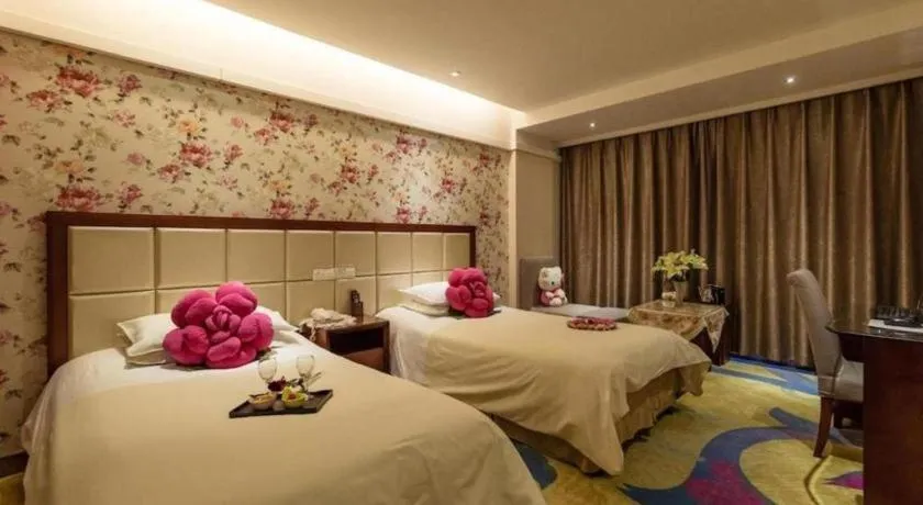 Bed in New Friendship Hotel