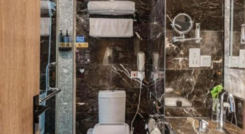 Jiaxing Fortune Holiday Hotel