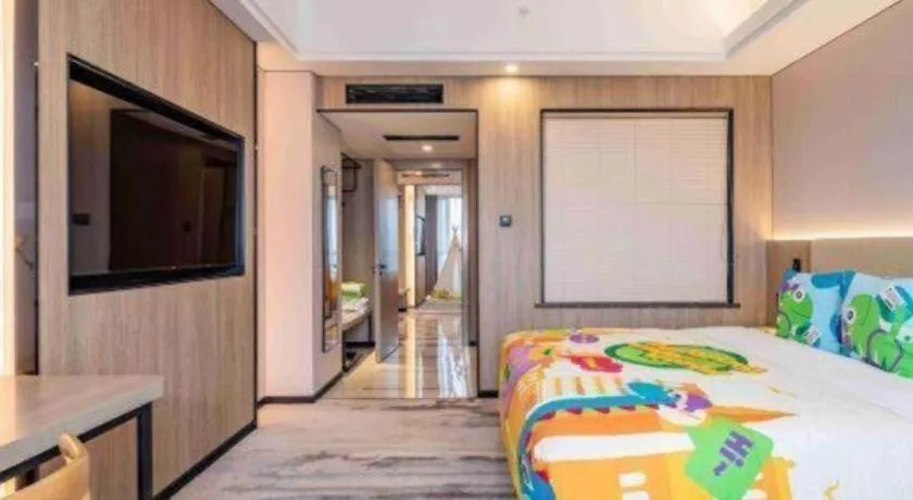 Bed in Jiaxing Fortune Holiday Hotel