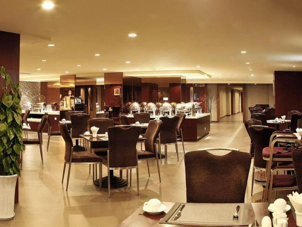 Chengdu Sovereign Hotel