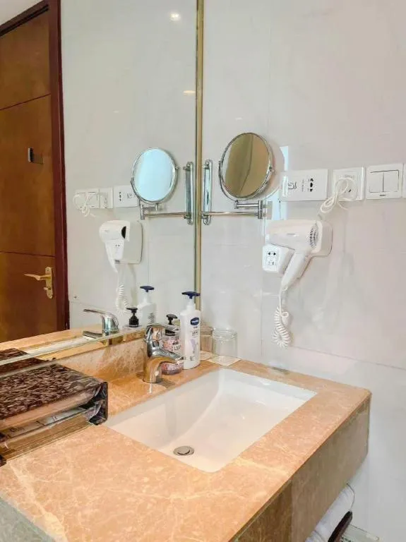 Chengdu Sovereign Hotel