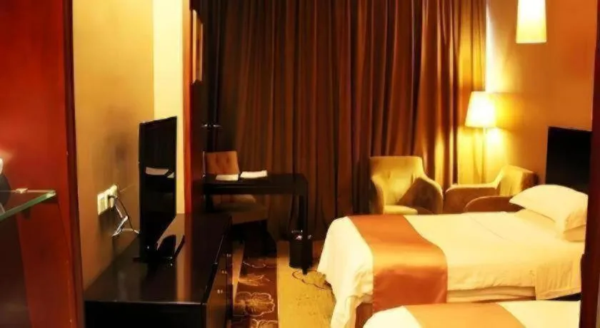 Bed in Green Westdon Hotel