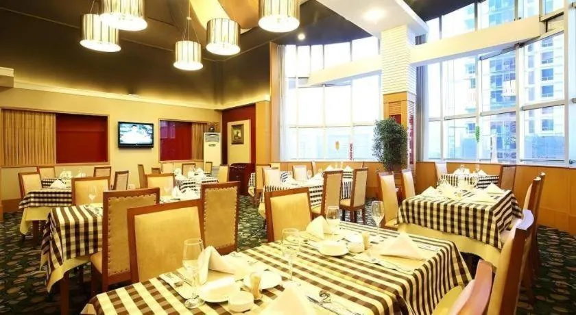 Chongqing River Romance Hotel