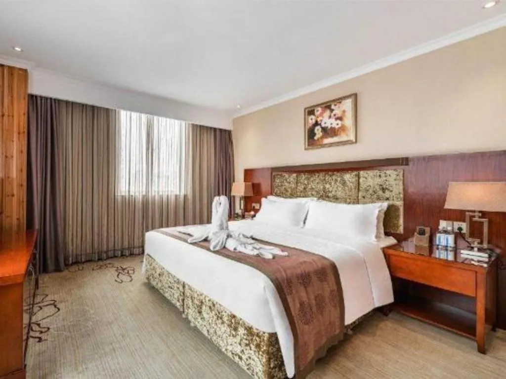 Bed in Chongqing River Romance Hotel