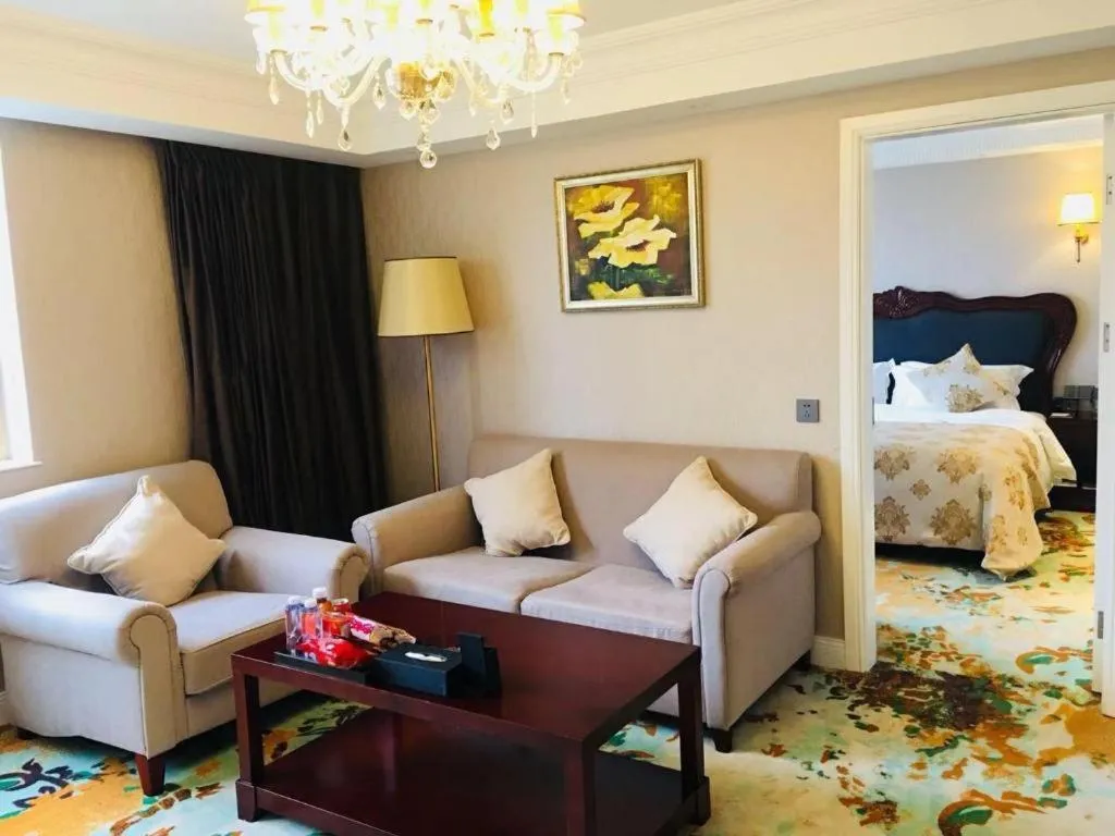 Bed in Chongqing River Romance Hotel