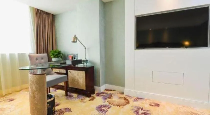 Chongqing River Romance Hotel