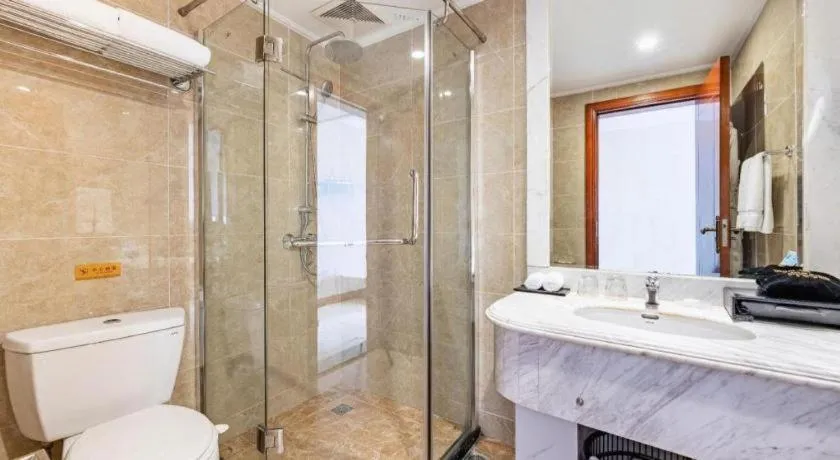 Chongqing River Romance Hotel